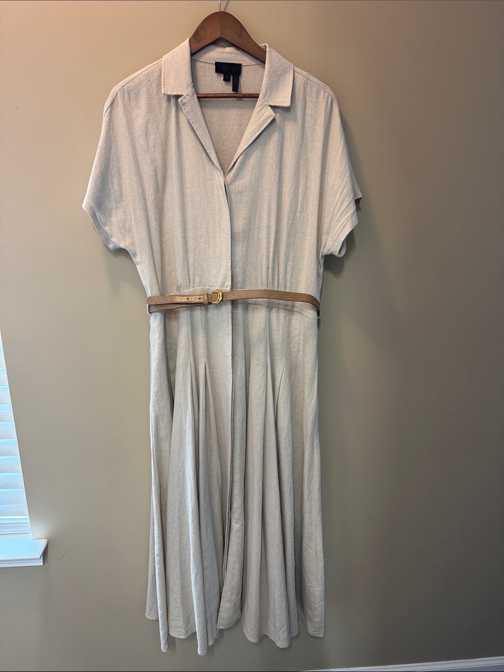 Donna Karan Cream Short-Sleeve Midi Shirt Dress with Tan Belt